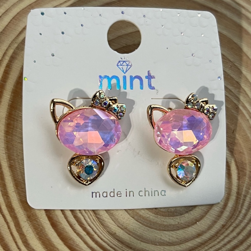 Pink and Gold Cat-Shaped Earrings